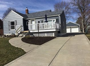 6123 E Pleasant Valley Rd, Independence, OH 44131