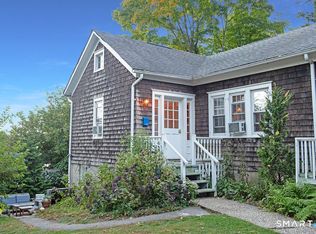 40 Seminary St, New Canaan, CT 06840