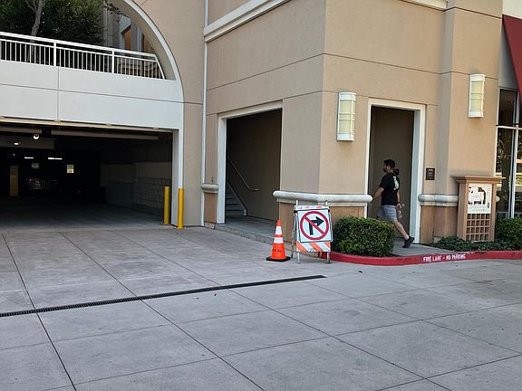 5th image of 20488 Stevens Creek Blvd APT 1715