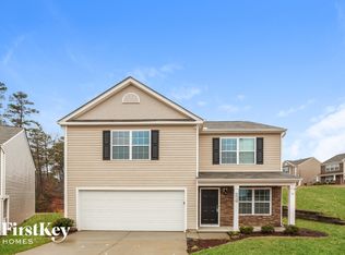 1512 Summer View Ln, Dallas, NC 28034