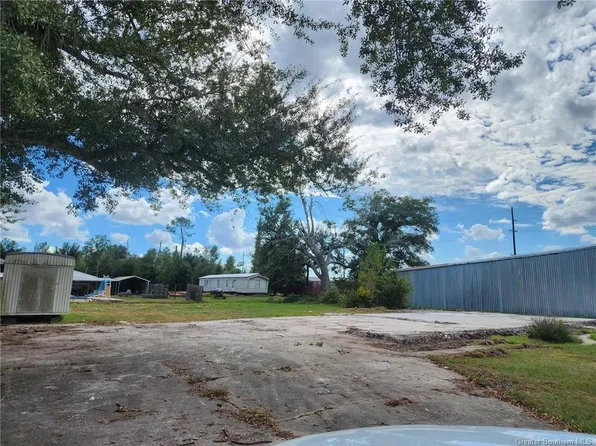 6017 Adele St, Lake Charles, LA 70615