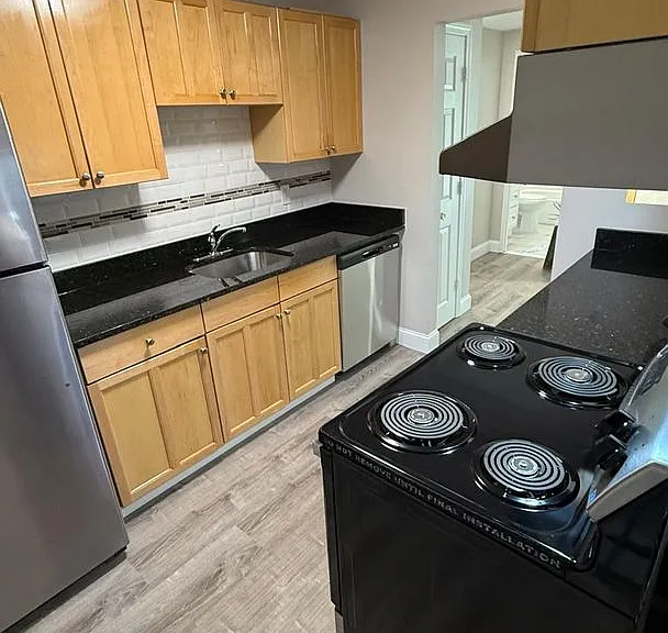 Hilltop Apts LLC — Photo 88