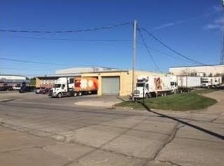 1150 27th Ave SW, Cedar Rapids, IA 52404