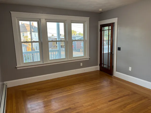 113 Angell Ave #1, North Providence, RI 02911