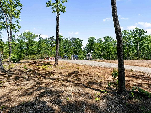 5th image of 120 Chestnut Mountain Rd