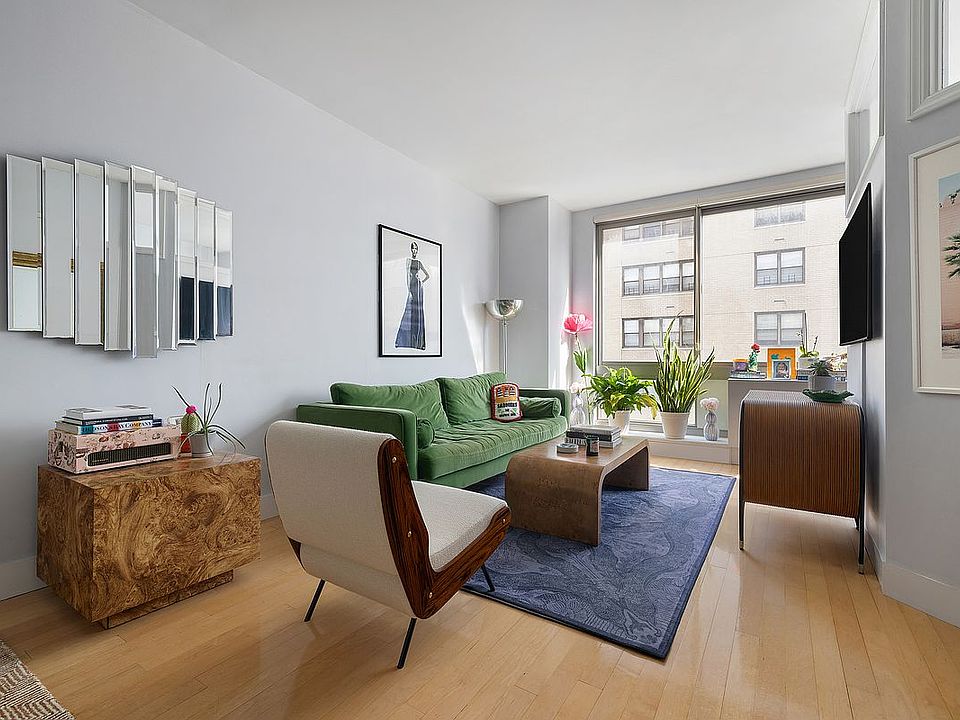 1st image of 242 E 25th St APT 9E