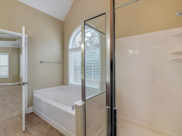 8675 Copperridge Dr — Photo 20