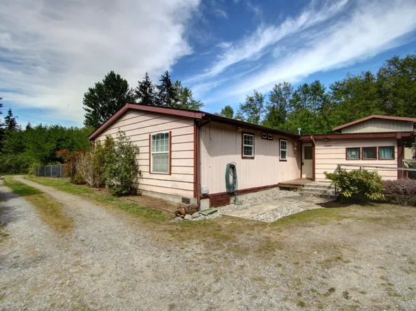 13307 Thomas Ln, Anacortes, WA 98221