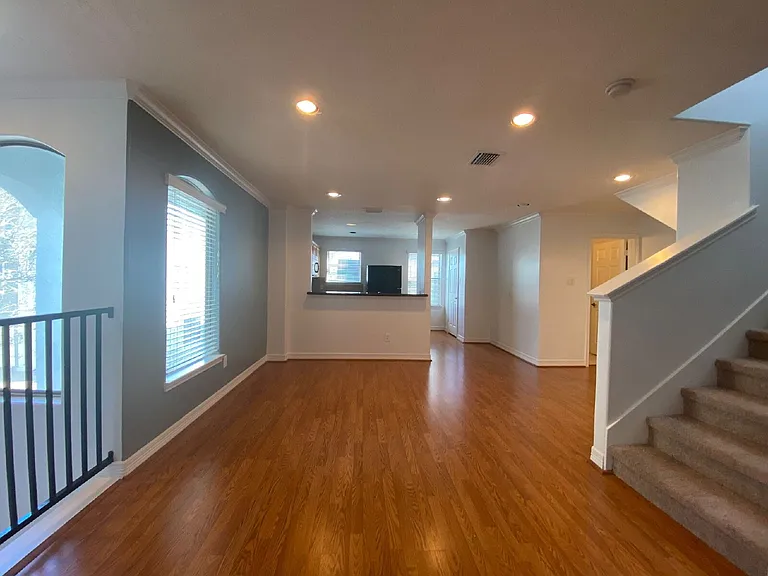 3710 Sherwood Ln #109 — Photo 3