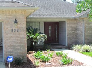 2021 Mary Ann Ct, Niceville, FL 32578
