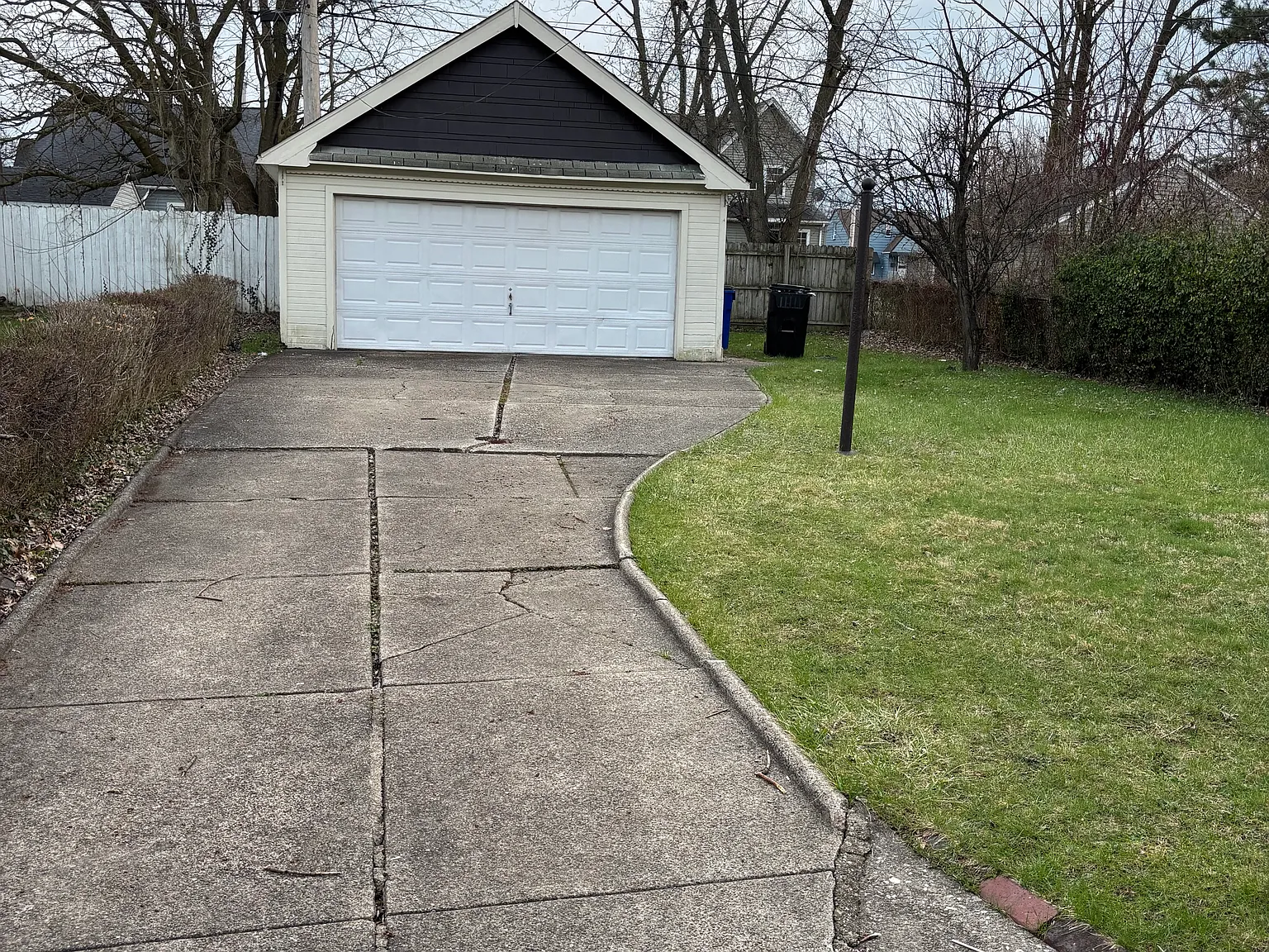 2 bed, 1100 sqft, $1,200 — Photo 4