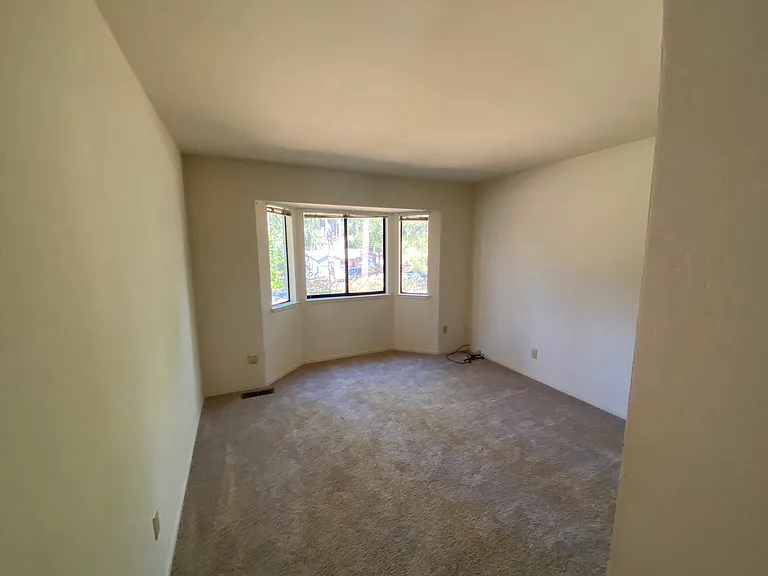 15076 Fay Rd — Photo 10