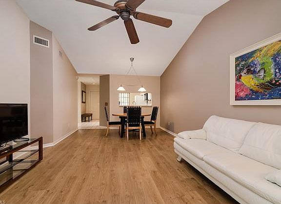 4th image of 7749 Jewel Ln APT 204