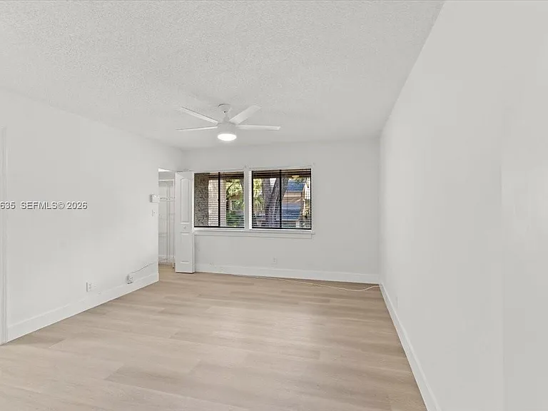 181 Wimbledon Lake Dr #181 — Photo 16