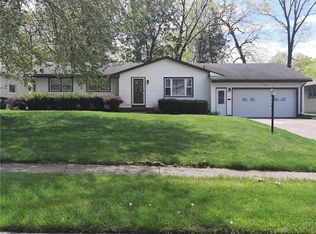 743 Forestridge Dr, Youngstown, OH