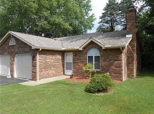 2237 Cadwallader Sonk Rd #A, Cortland, OH 44410