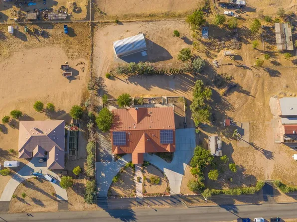 18624 Pacific St, Hesperia, CA 92345