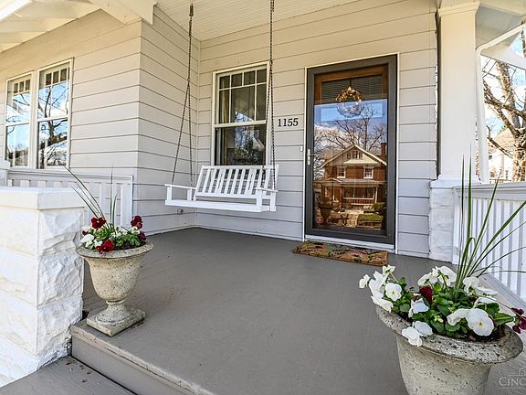 2nd image of 1155 Herschel Ave