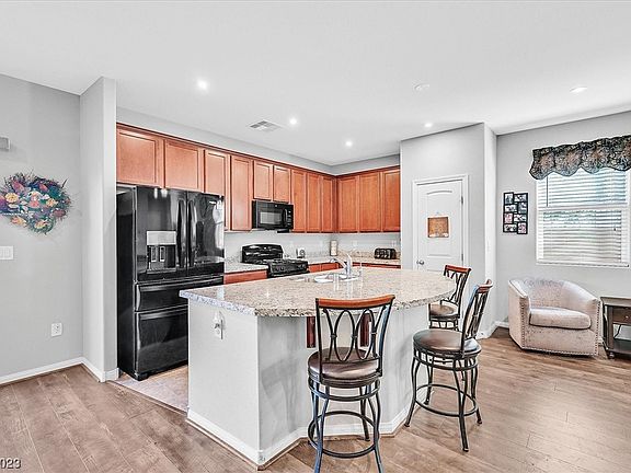 5th image of 5686 Alta Peak Ct