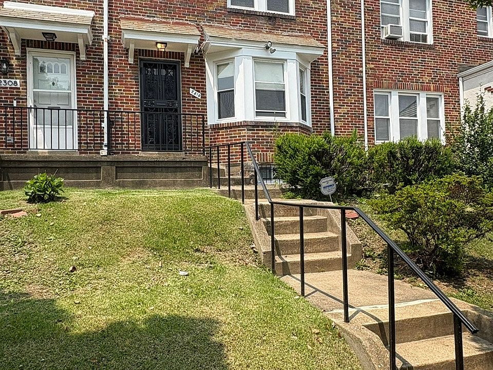 front of 2310 Poplar Grove