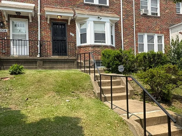 2310 Poplar Grove St, Baltimore, MD 21216