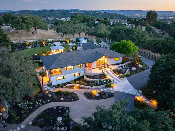 1685 Arbolado Rd, Paso Robles, CA 93446