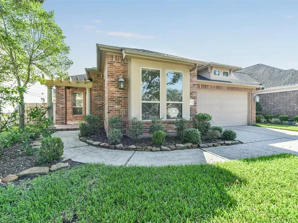 3711 Tumbling Falls Dr, Manvel, TX 77578