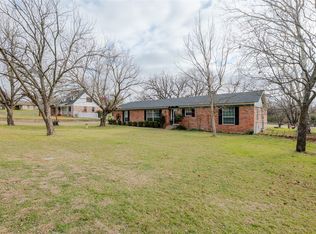 208 Yucca Dr, Weatherford, TX 76087