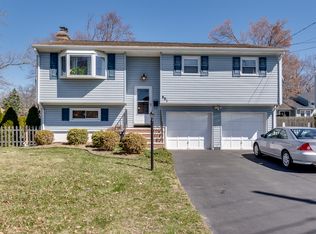 801 Mohill Pl, Piscataway, NJ 08854