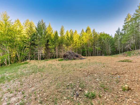 1504 Murphy Creek Rd, Grants Pass, OR 97527