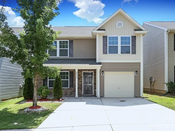 9930 Portaferry Dr, Charlotte, NC 28213