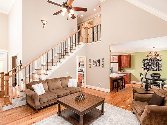 4th image of 2696 Kensington Park Trl NW