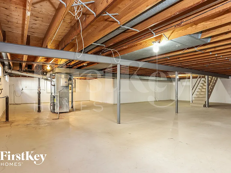 3250 Churchill Dr — Photo 13