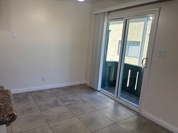 4th image of 18347 Camino Bello #A
