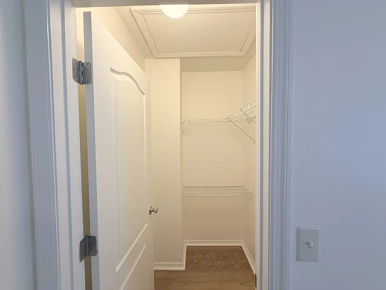 728 Cabernet Pl — Photo 16