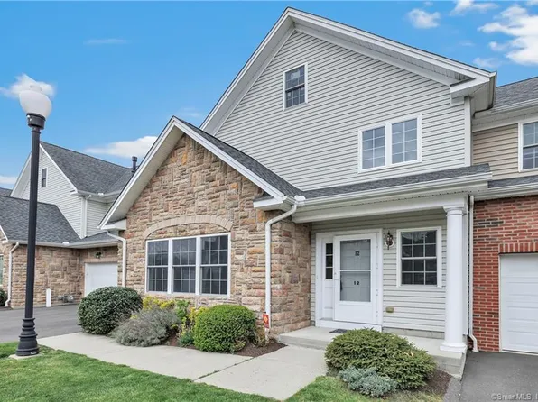 12 Lucius Court #12, Milford, CT 06461