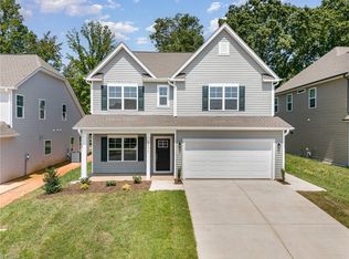 3431 Crimson Wood Dr, Greensboro, NC 27410