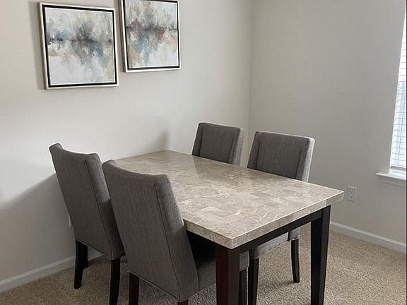 4th image of 402 Oakmont Valley Trl #18