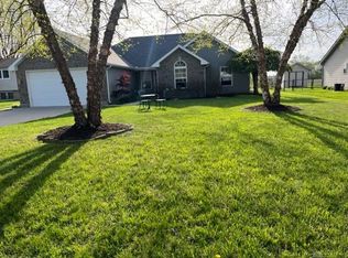 119 Shaw Rd, Englewood, OH 45322