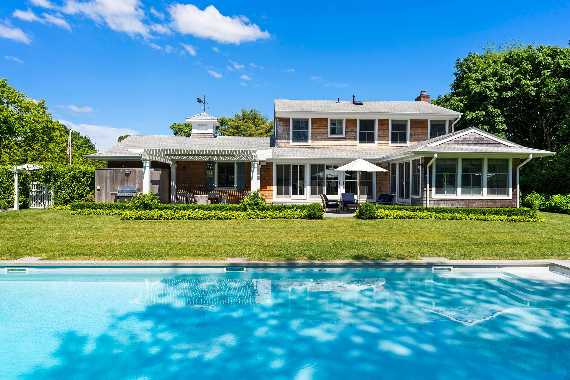 55 Lamb Ave, Quogue, NY 11959 Out East