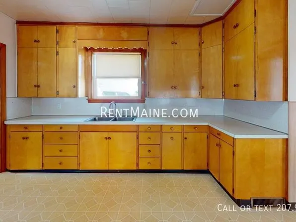 445 Main St, Old Town, ME