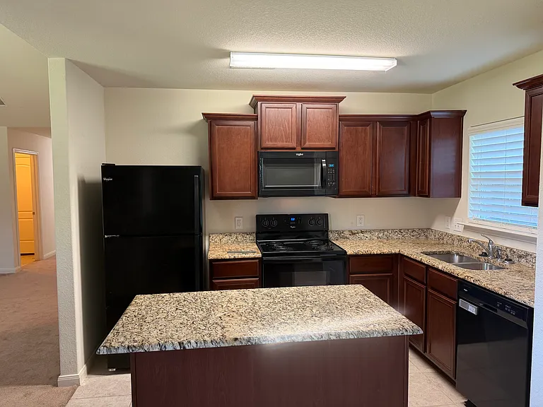 1318 Soap Tree Dr — Photo 13