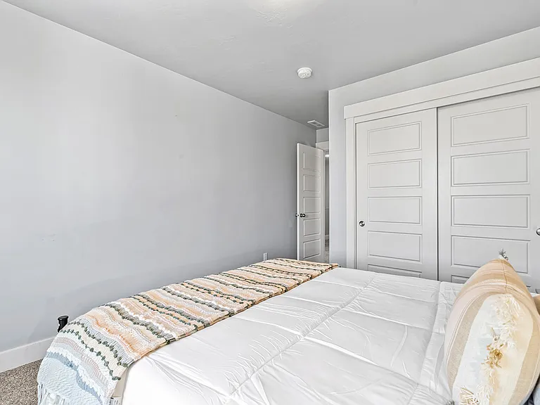 5983 W Los Flores Dr — Photo 20