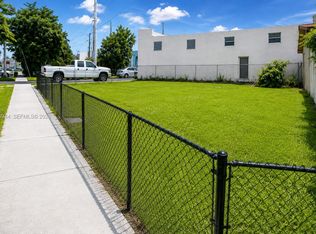 Town Of Hallandale B-13, Hallandale Beach, FL 33009
