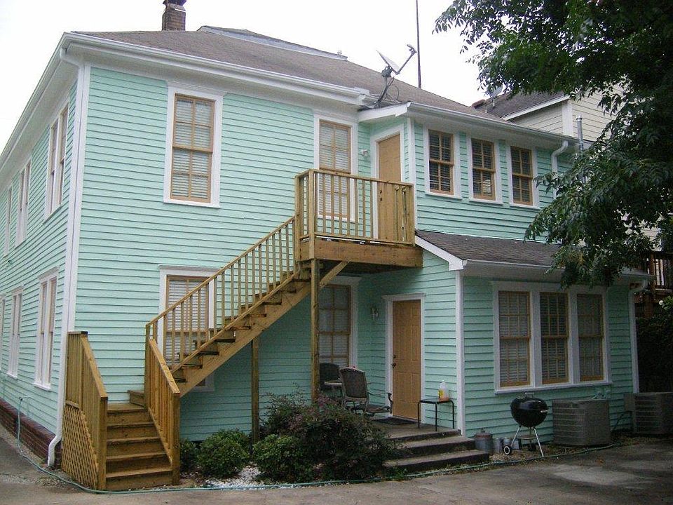 Building Photo 3