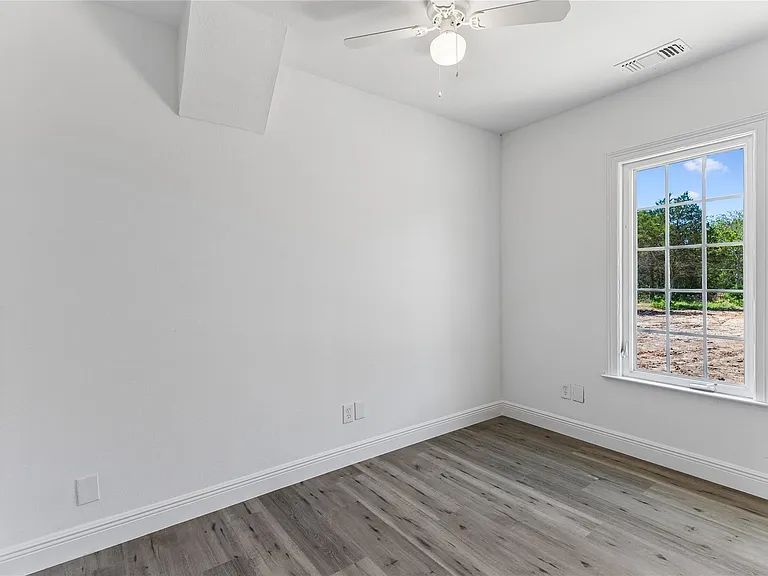 255 Foothill Rd — Photo 15