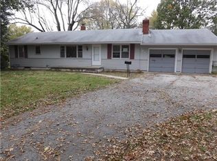 10912 Grandview Rd, Kansas City, MO 64137