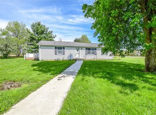 4045 N Alcony Conover Rd, Casstown, OH 45312