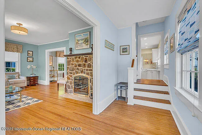 1405 4th Ave — Photo 5