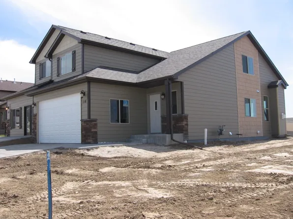 116 Villa Way, Gillette, WY 82718